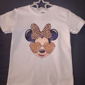 Girls White Graphic Tee with Leopard Bow and Glitter Hearts
